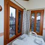 San Lio Suite:Close To S Marco Square & Wi-Fi Apartment *