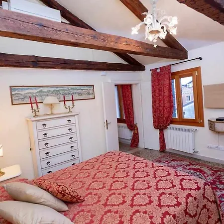 شقة San Lio Suite:close To S Marco Square & Wi-fi