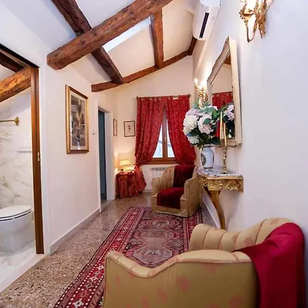 San Lio Suite:close To S Marco Square & Wi-fi *