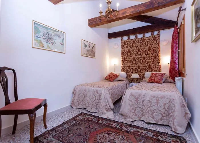 Appartement San Lio Suite:close To S Marco Square & Wi-fi Venise