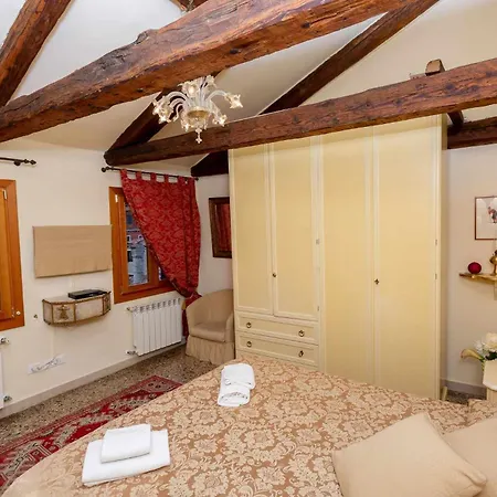 San Lio Suite:close To S Marco Square & Wi-fi *