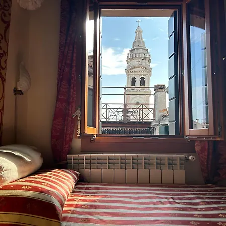 San Lio Suite:Close To S Marco Square & Wi-Fi Venedik