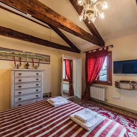 Apartmán San Lio Suite:close To S Marco Square & Wi-fi *