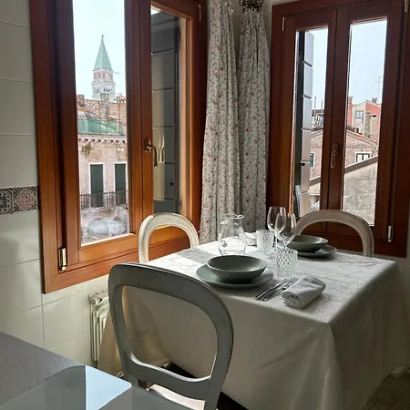 San Lio Suite:close To S Marco Square & Wi-fi Apartmán Benátky