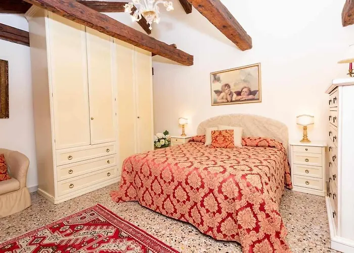 דירה San Lio Suite:close To S Marco Square & Wi-fi
