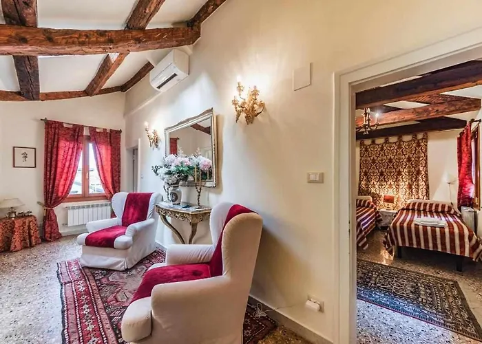 San Lio Suite:close To S Marco Square & Wi-fi