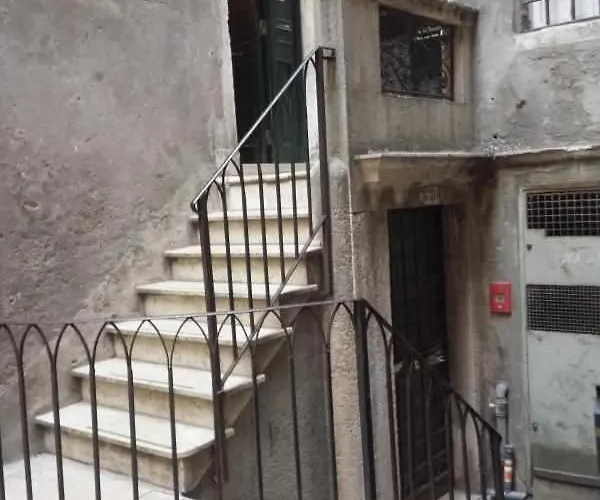 Apartamento San Lio Suite:close To S Marco Square & Wi-fi *