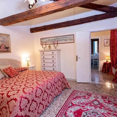 Apartmán San Lio Suite:close To S Marco Square & Wi-fi