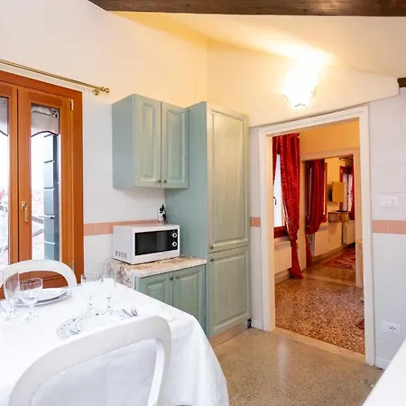 San Lio Suite:close To S Marco Square & Wi-fi