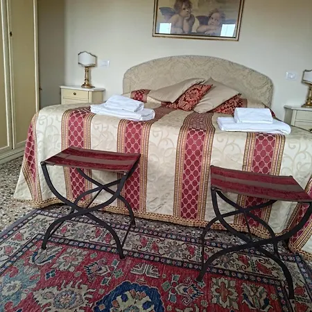 Emanuela's Flat 아파트 베니스